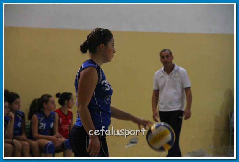 121144 volley 082_tn.jpg
